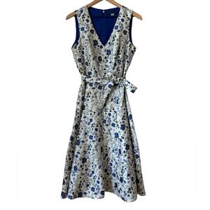 Tommy Hilfiger Tie Waist Floral Blue Print Dress Sz 6 Sleeveless Knee Length